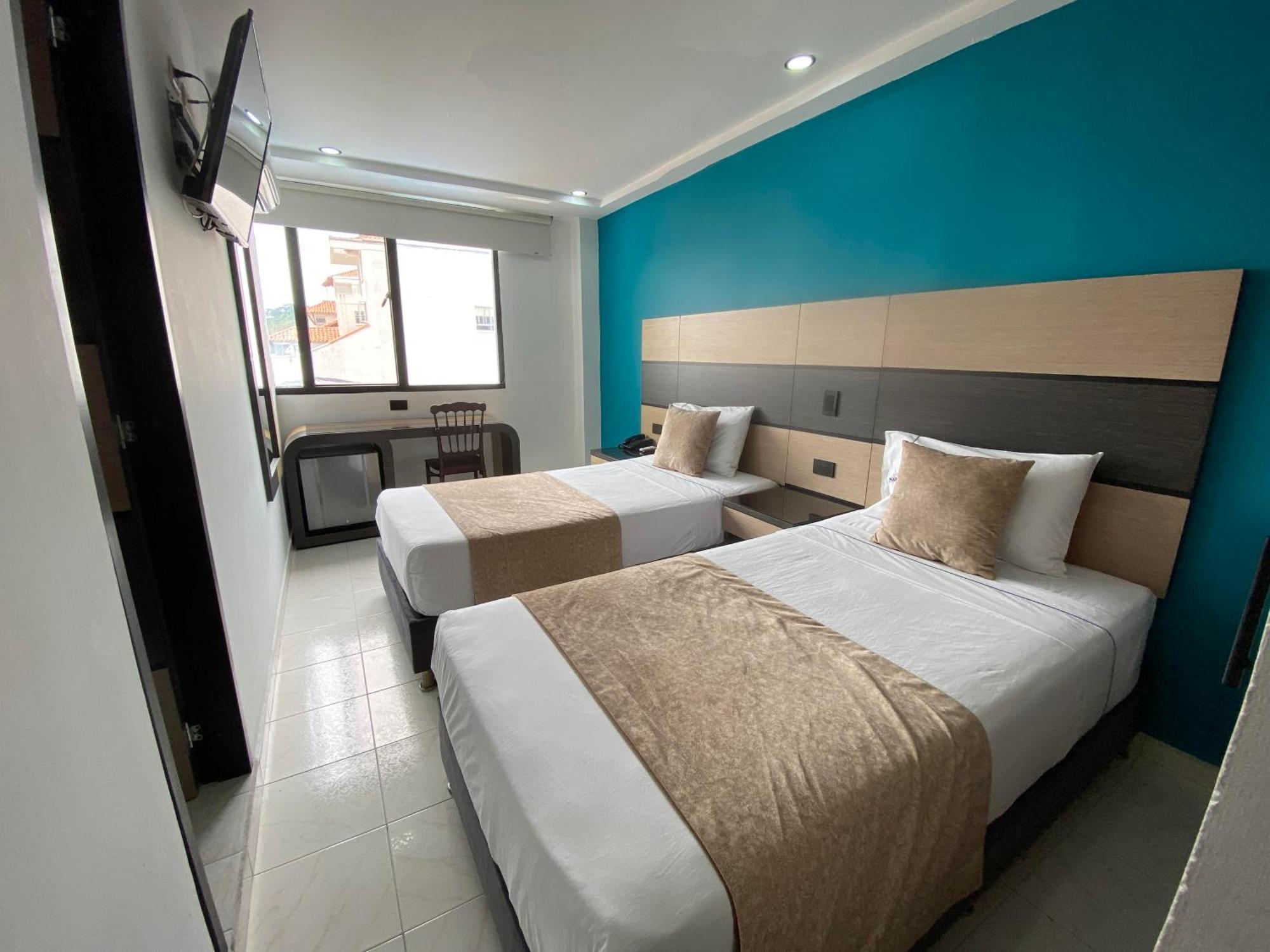 Hotel Plaza Real Ocana Exterior photo